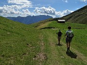 89 Dal Collino scendiamo alle Baite della croce